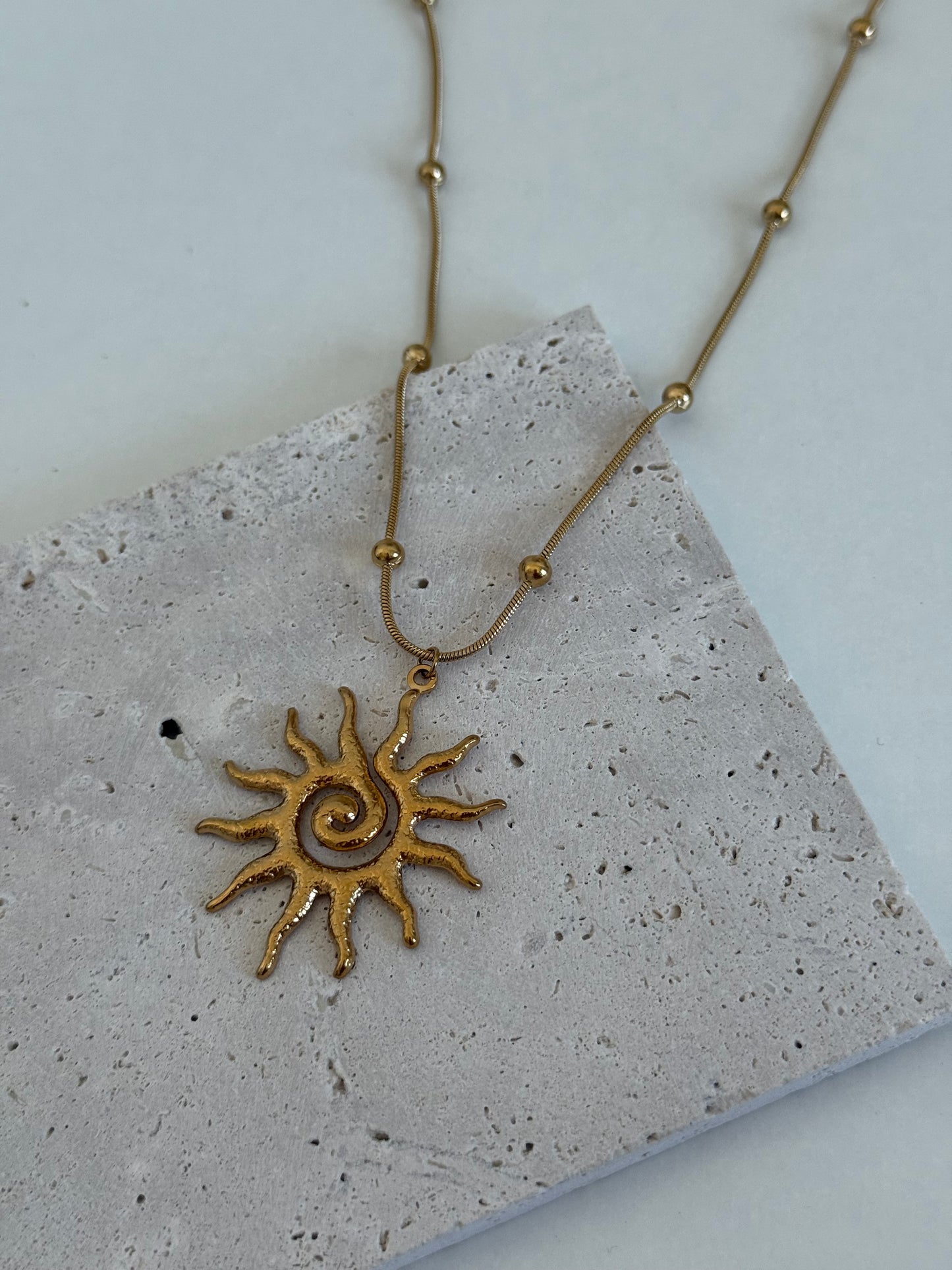 Spiral Sun Halskette
