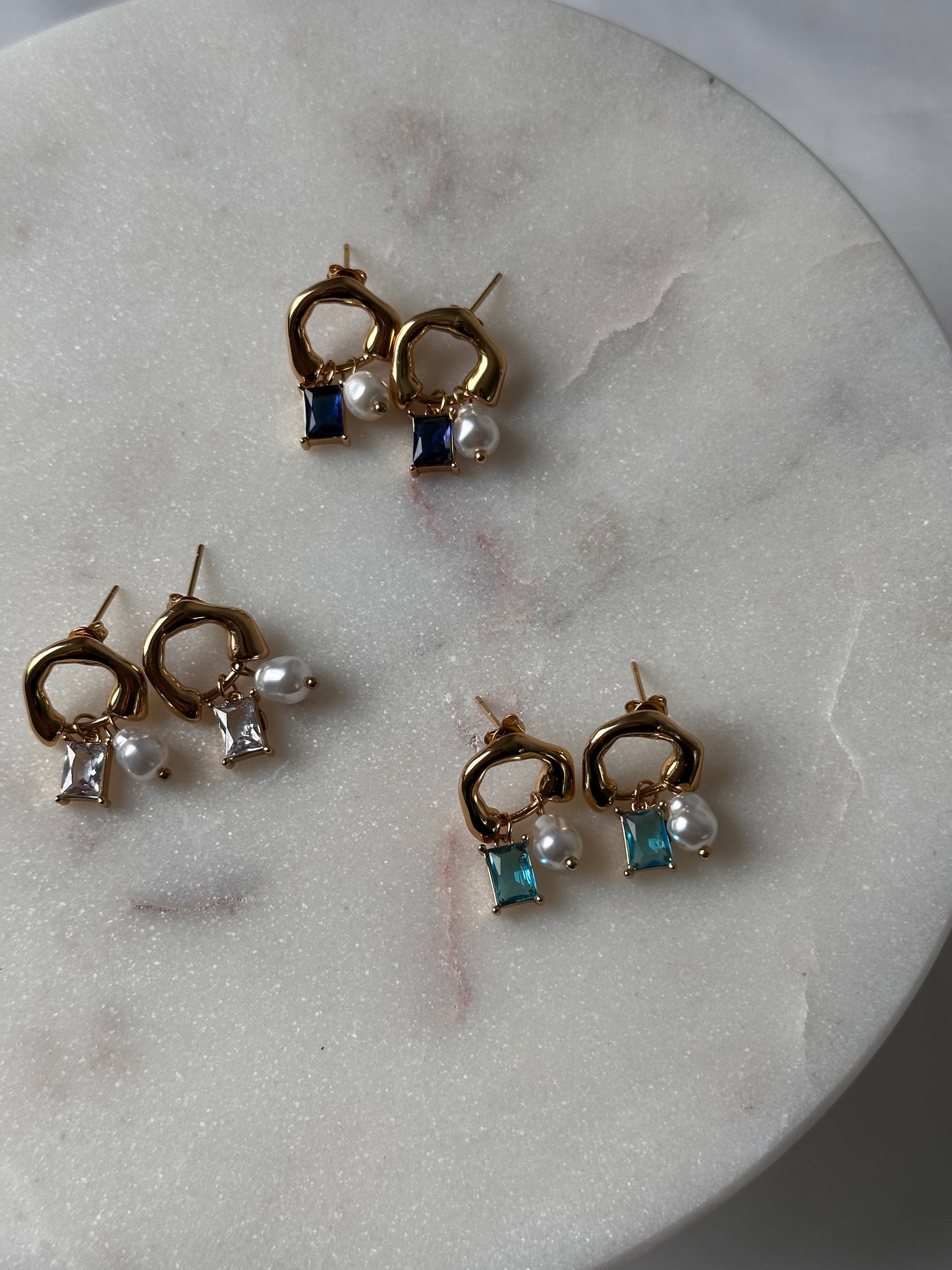 Gilded Pearl Ohrringe | 18K vergoldet