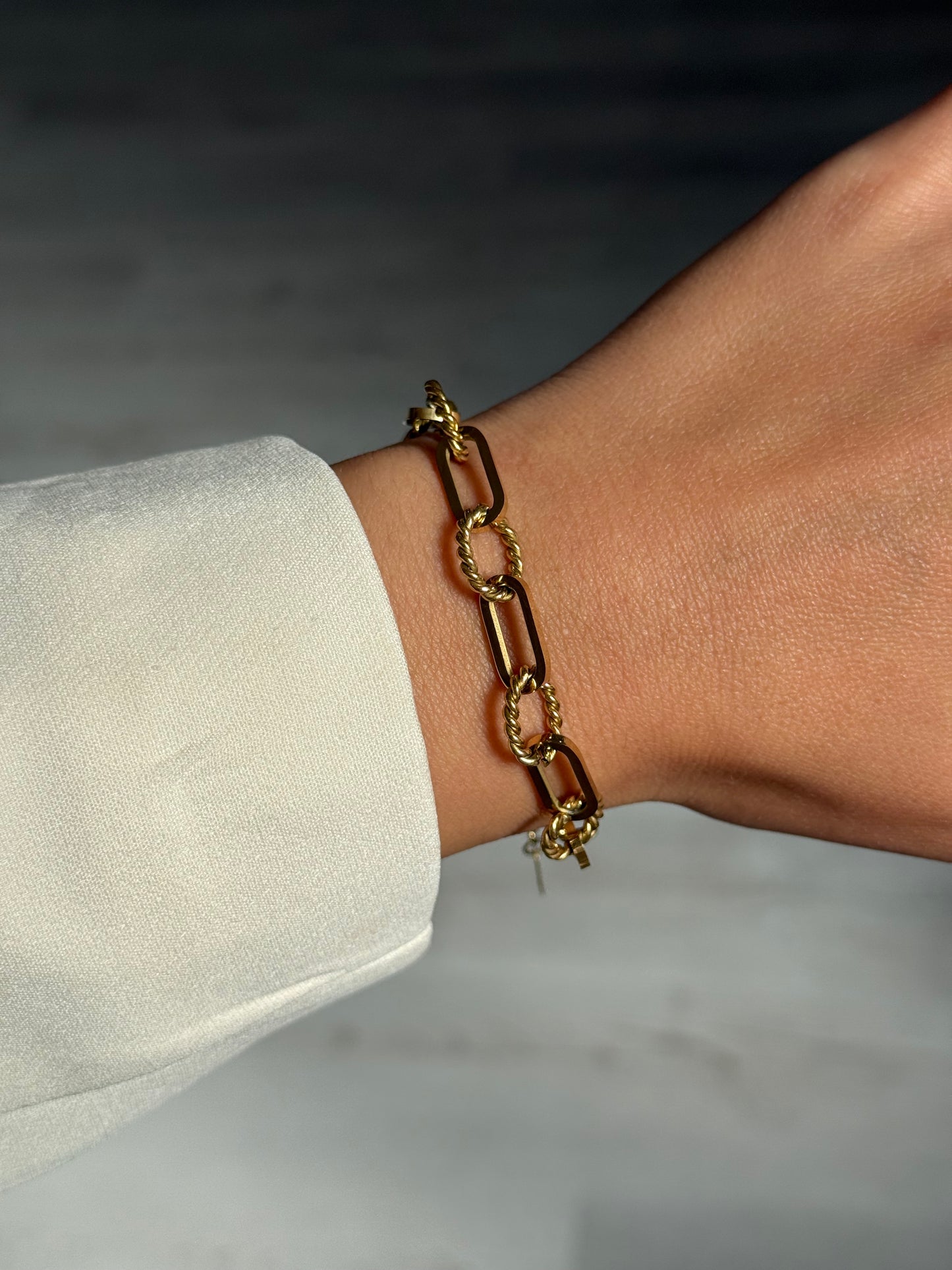 Golden Link Armband