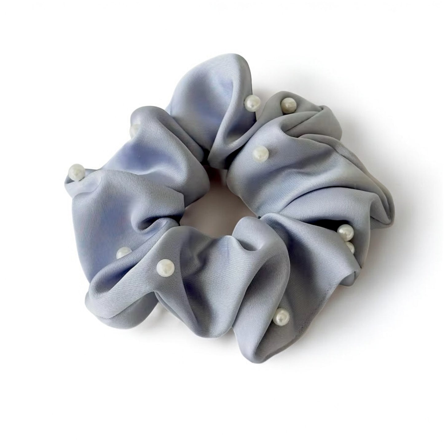 Satin Pearl Scrunchie - Grau