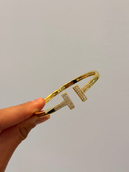 T-Shape Zirkonia Armreif