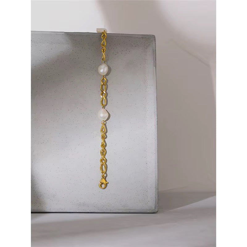 Amara Pearl Armband