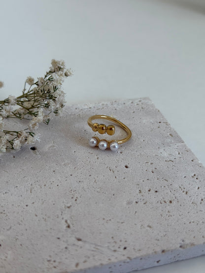 Pearl Touch Ring