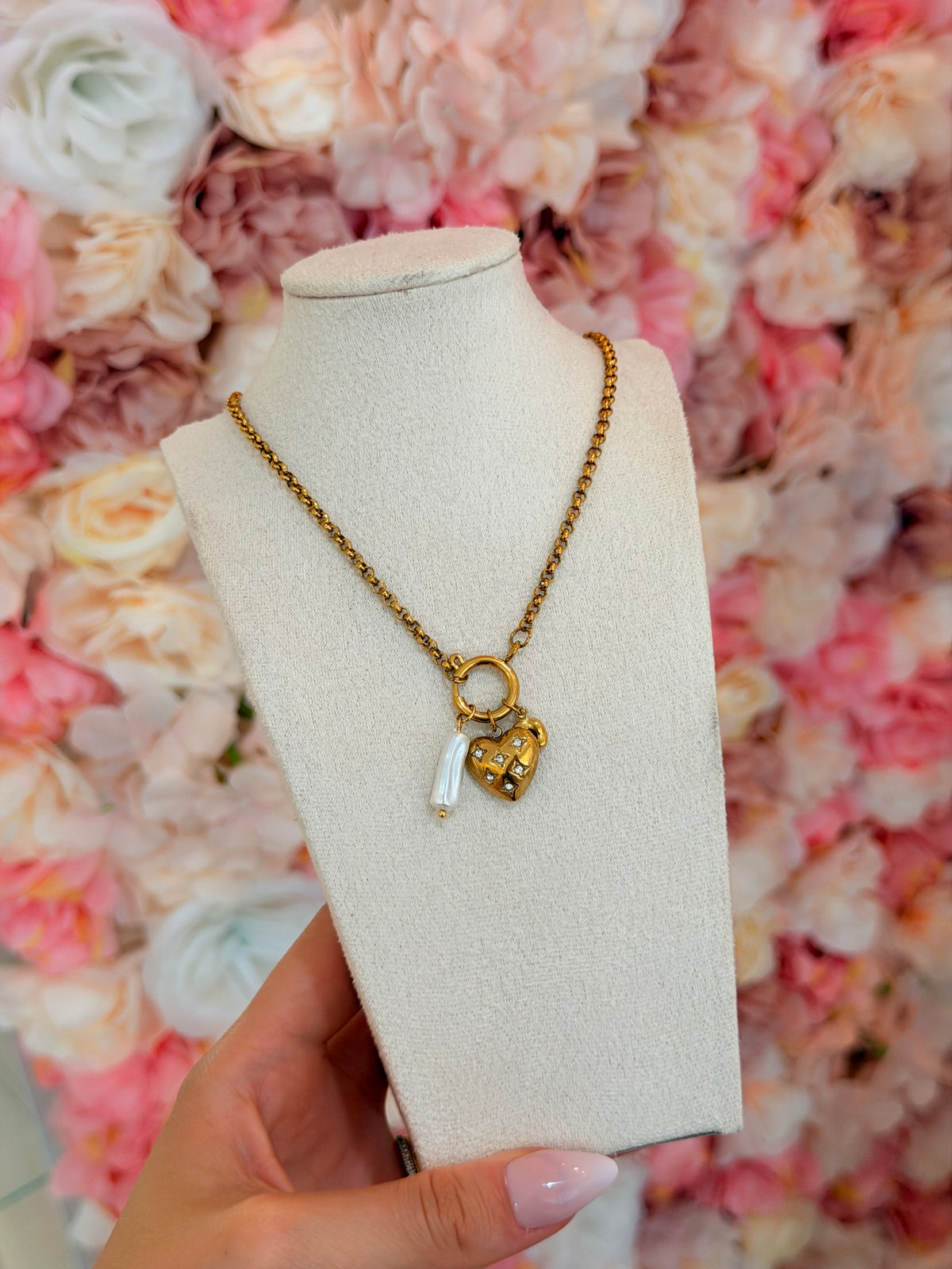 Golden Heart Charm Halskette