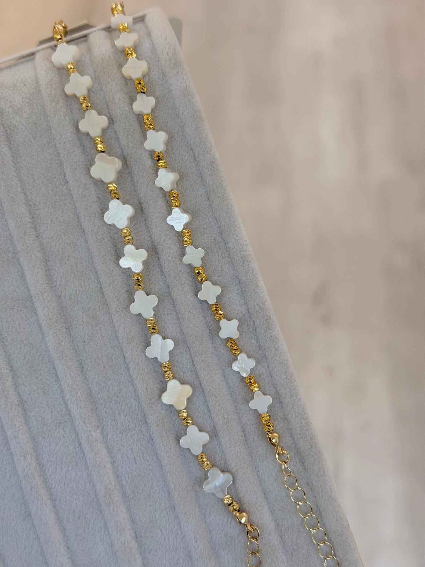 Blumenperlen Armband