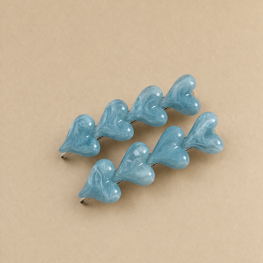 Daily Glow Clips