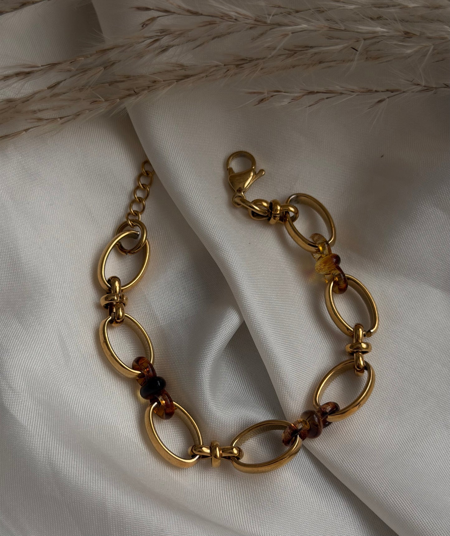 Honey Glow Armband