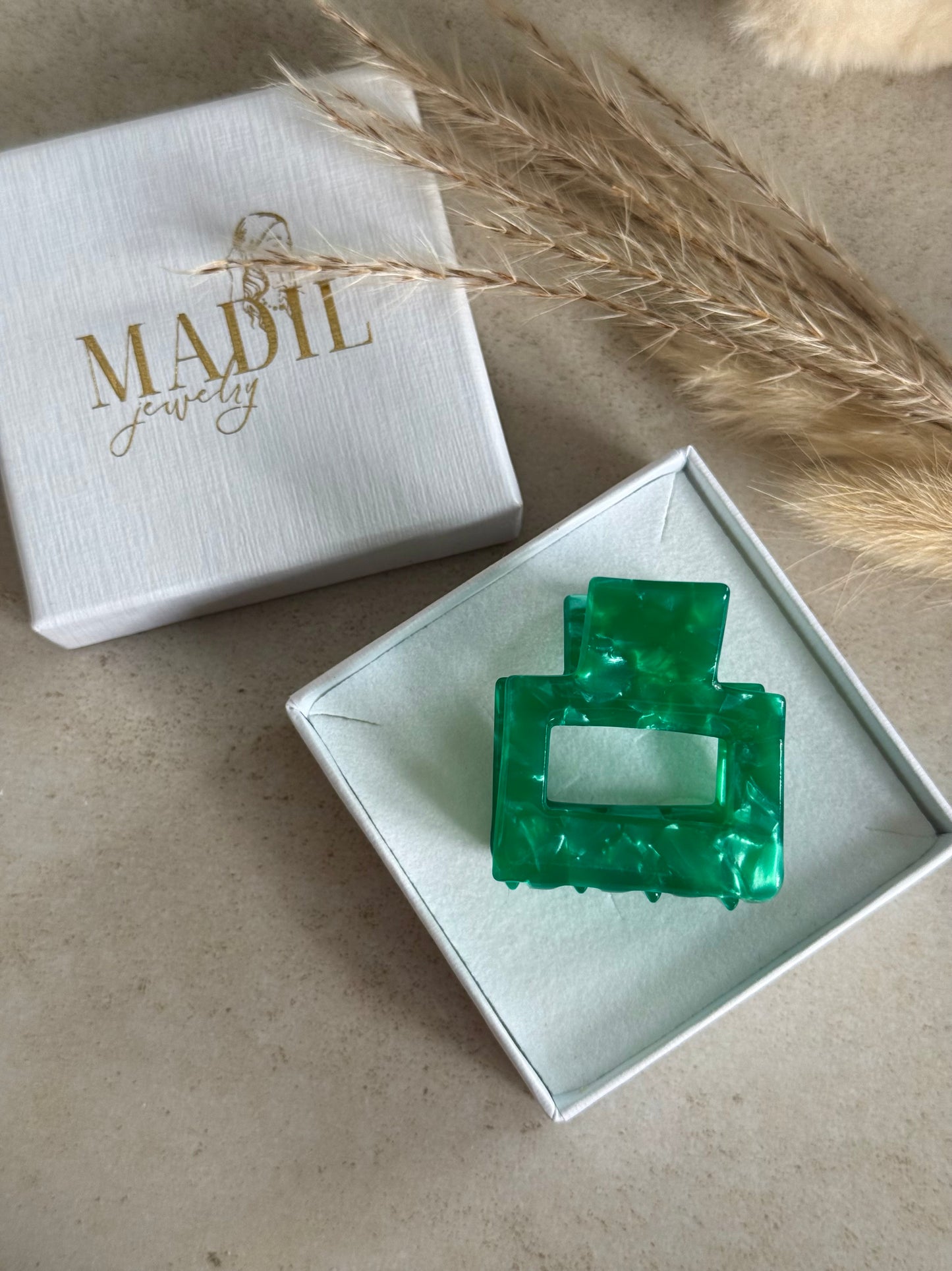 Elegant Square Clip | Emerald