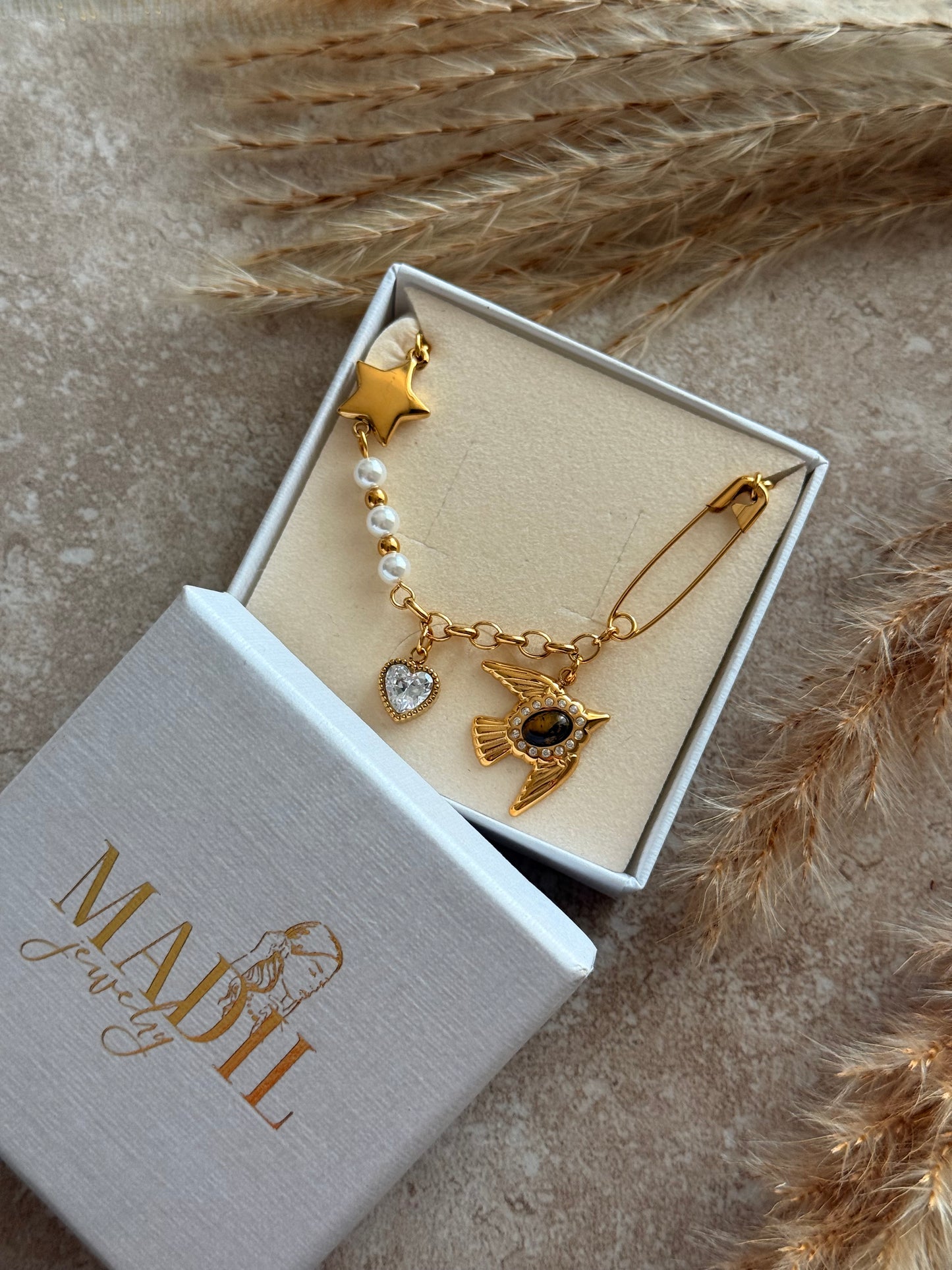 Golden Guardian Armband