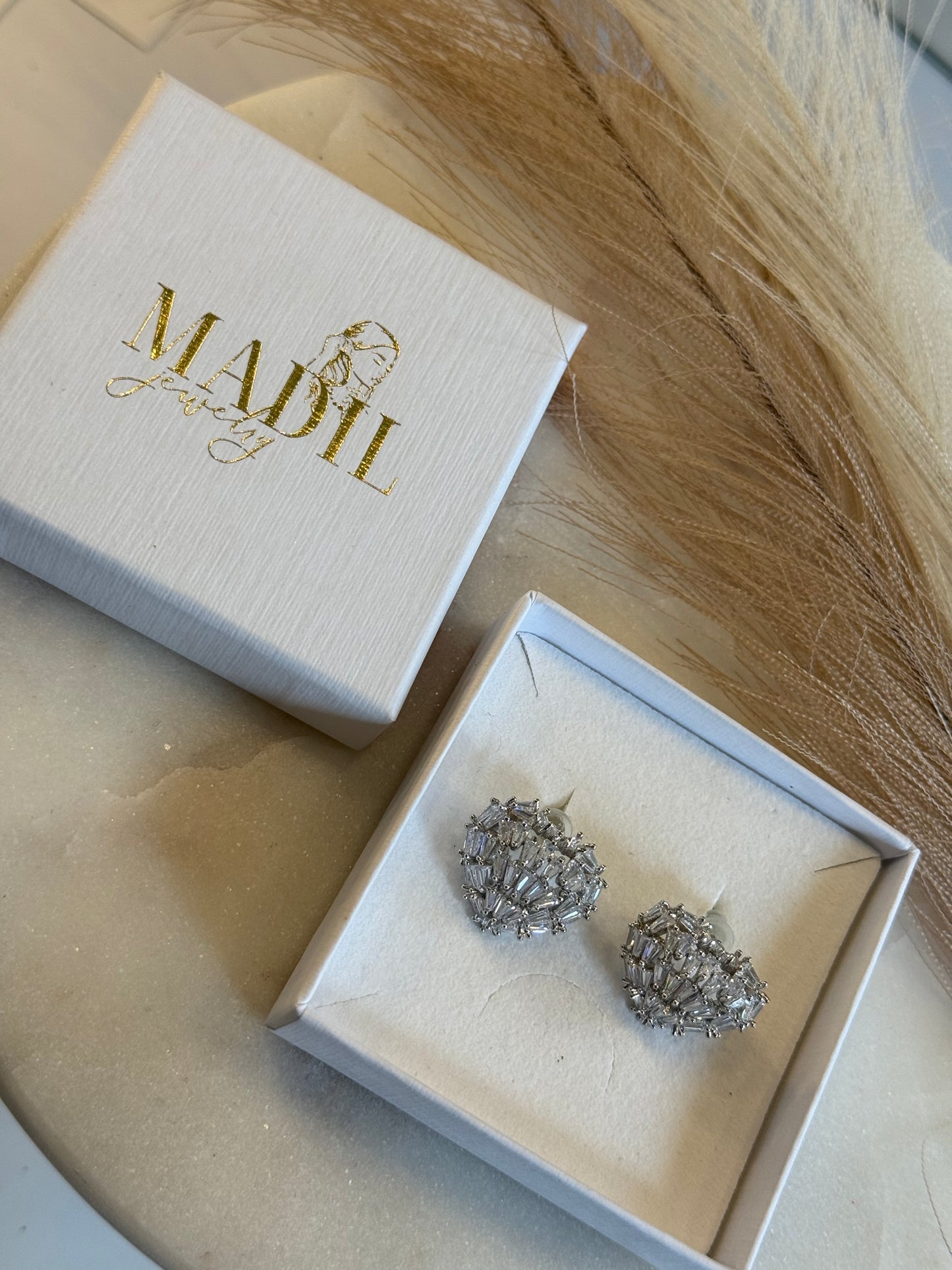 Sparkling Zirkonia Hearts