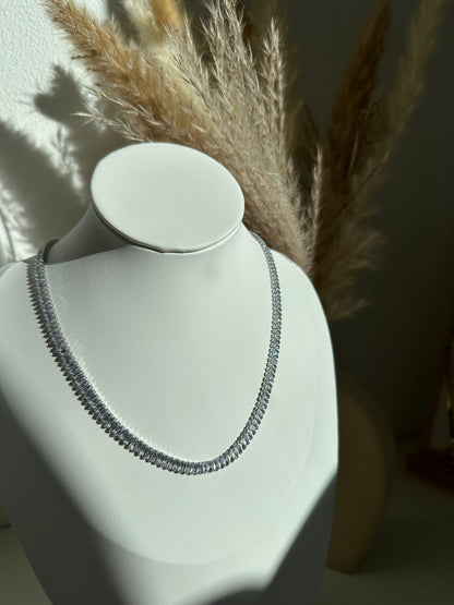 Luxe Baguette Halskette | 14K vergoldet