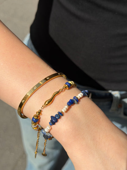 Navy Pearl Armband