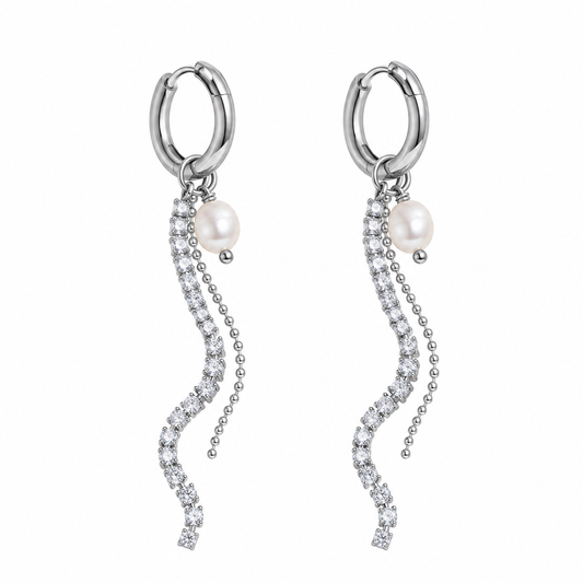 Teardrop Pearl Ohrringe