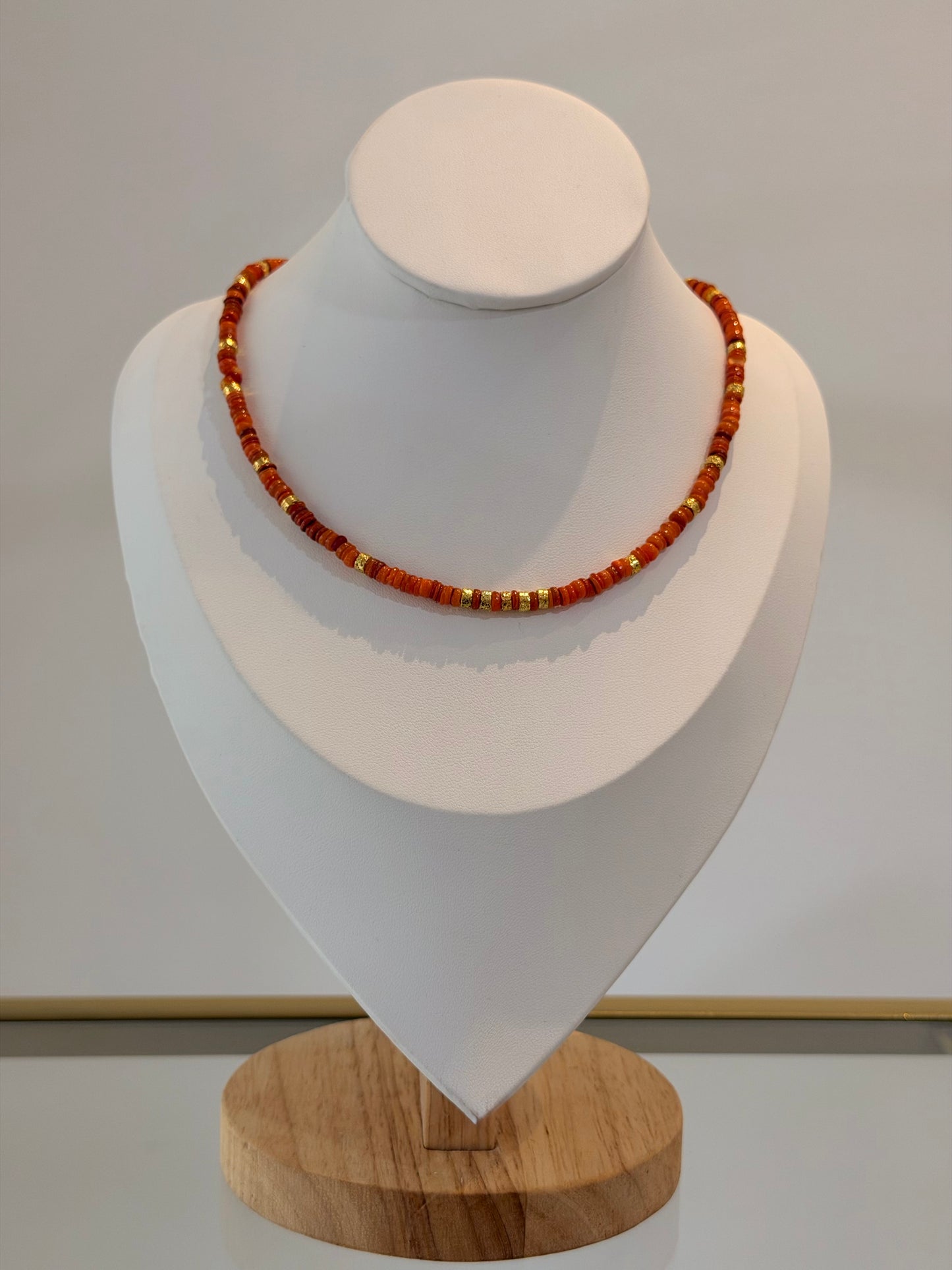 Orange Perlenkette
