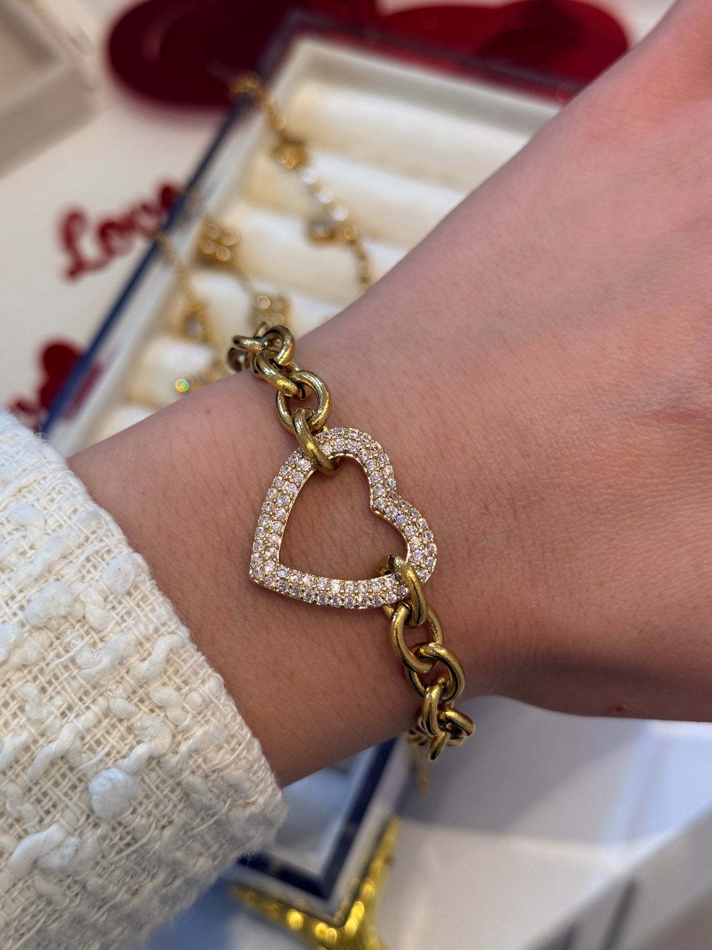 Statement Heart Armband