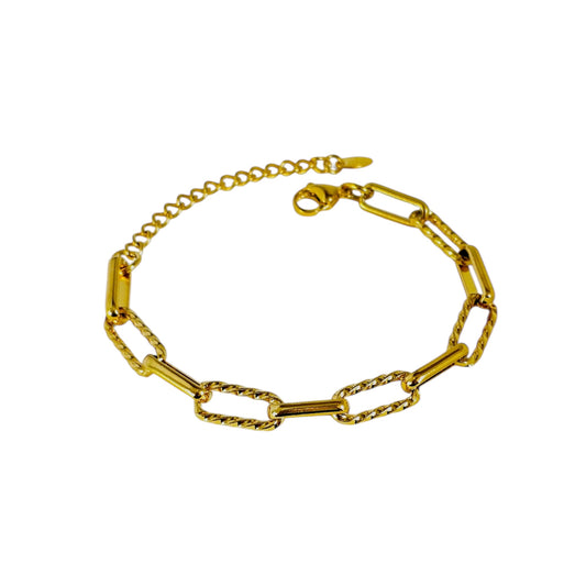 Karma Armband